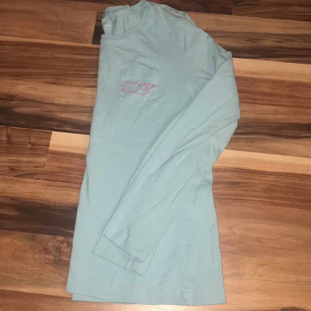 Long sleeve vineyard vines tee